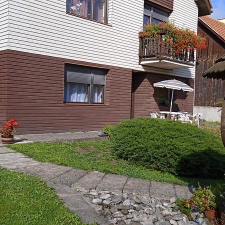 Apartman 6 Km Od Centra Banskej Bystrice Villa Banská Bystrica Esterno foto