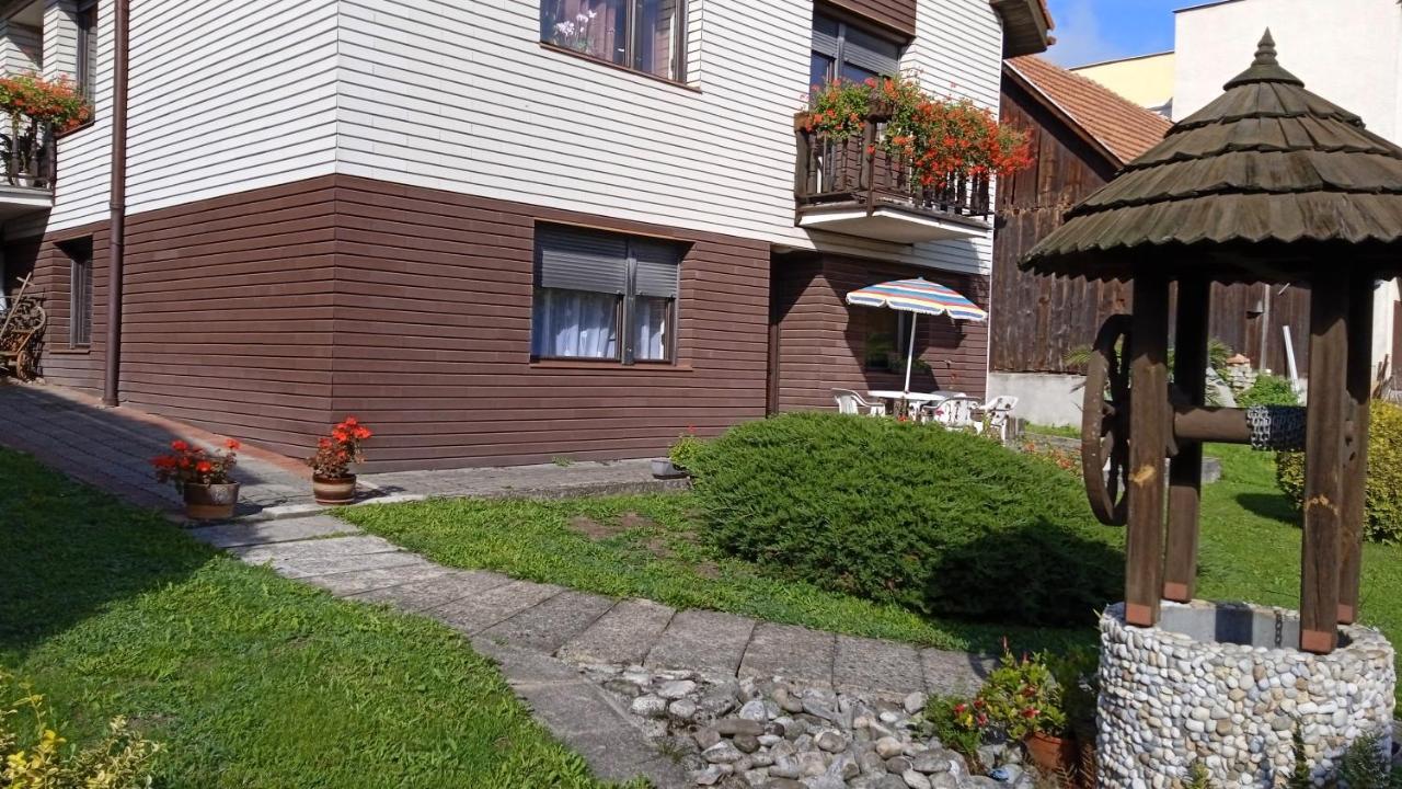 Apartman 6 Km Od Centra Banskej Bystrice Villa Banská Bystrica Esterno foto